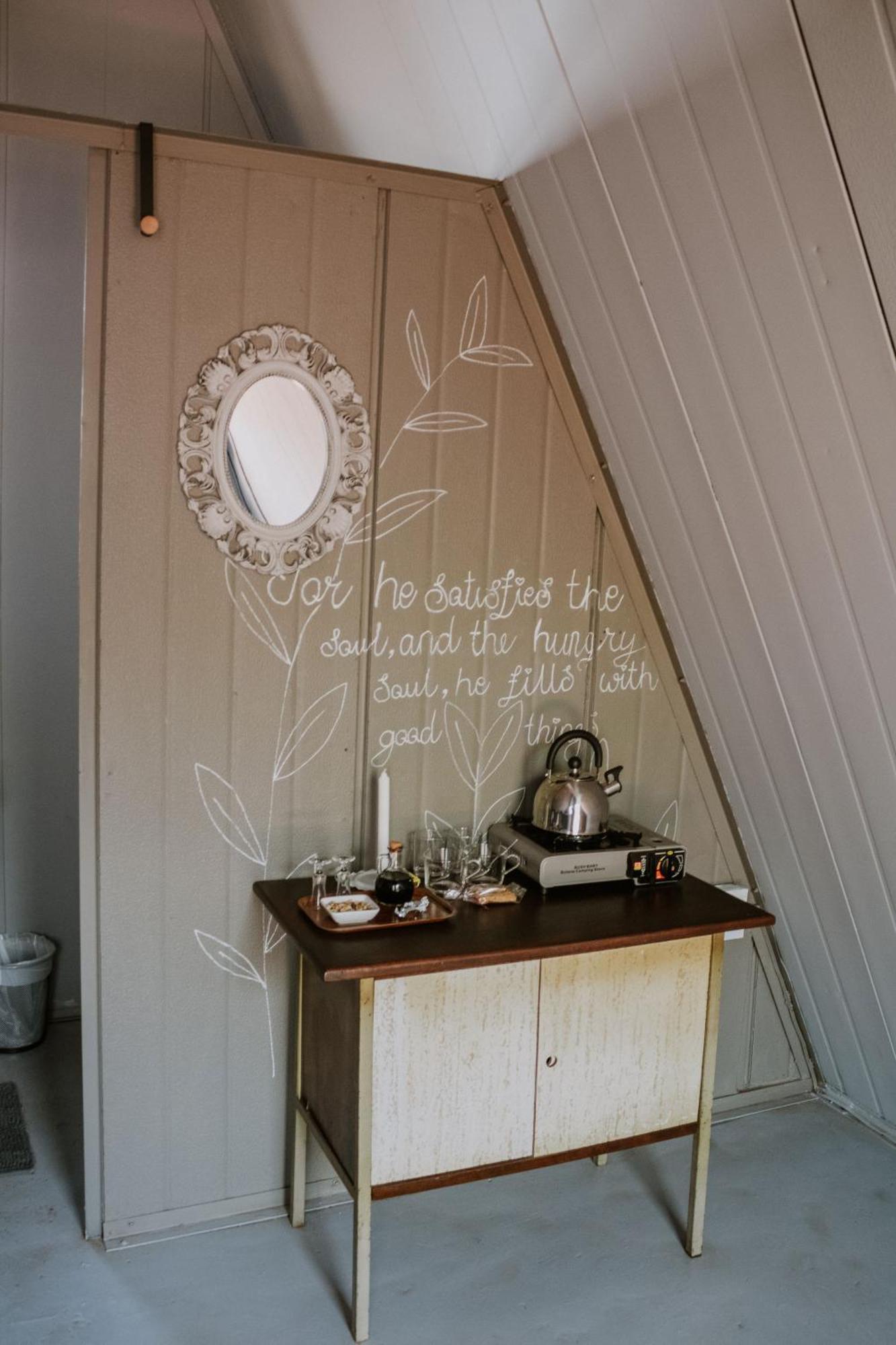 White Linen Guesthouse Tierpoort Eksteriør bilde